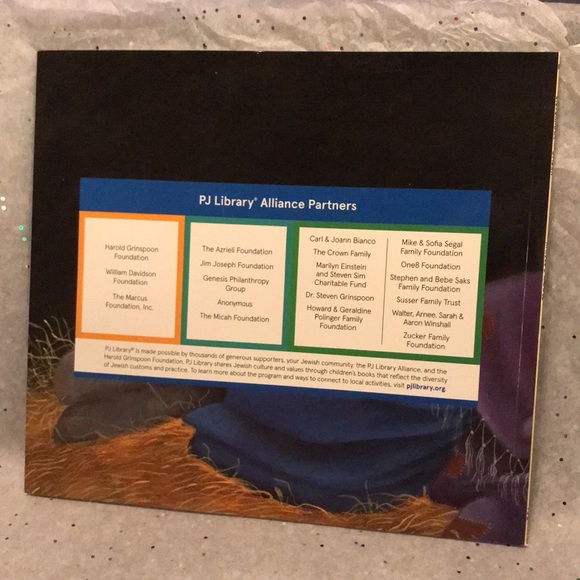 🎉2/15.00🎉 Raisel’s Riddle, like new gift giving condition book, PJ Library - Picture 2 of 9